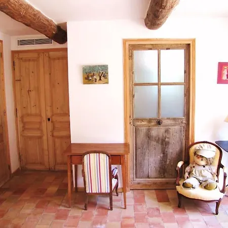 Villa Luberon - Air Conditioning - 4 Bedrooms - 4 Bathroom