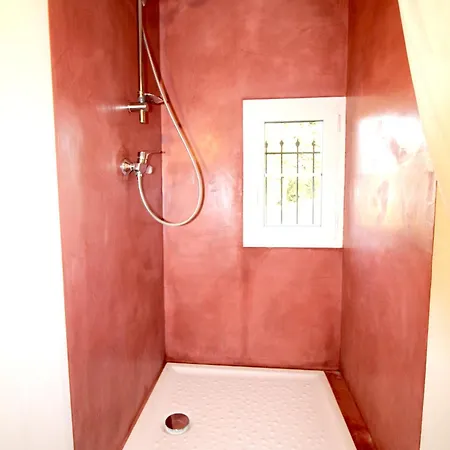 Villa Luberon - Air Conditioning - 4 Bedrooms - 4 Bathroom *